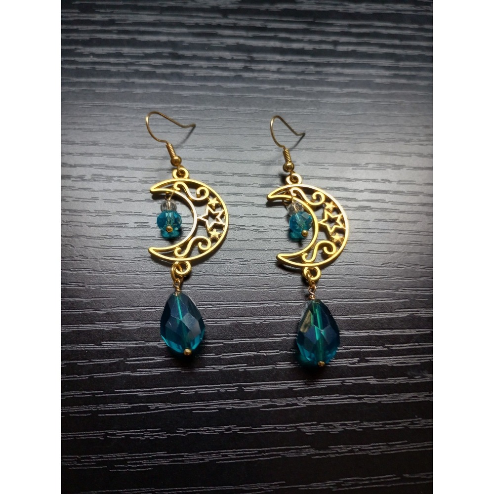 Gold Tone Crescent Moon Star Dangle Earrings Teal Faceted Bead Celestial Boho - Picture 2 of 3